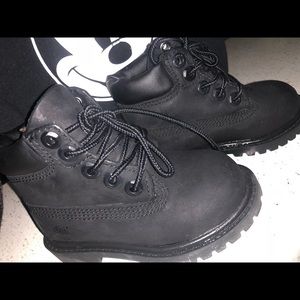Black Timberlands